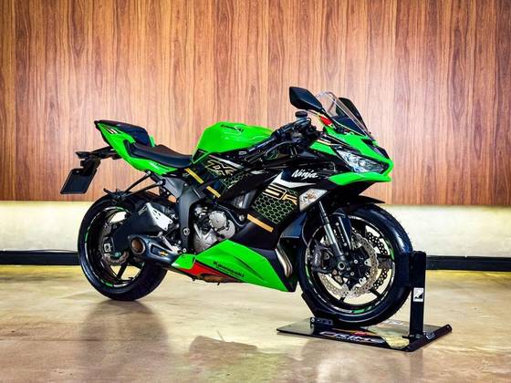 KAWASAKI NINJA ZX-6R 